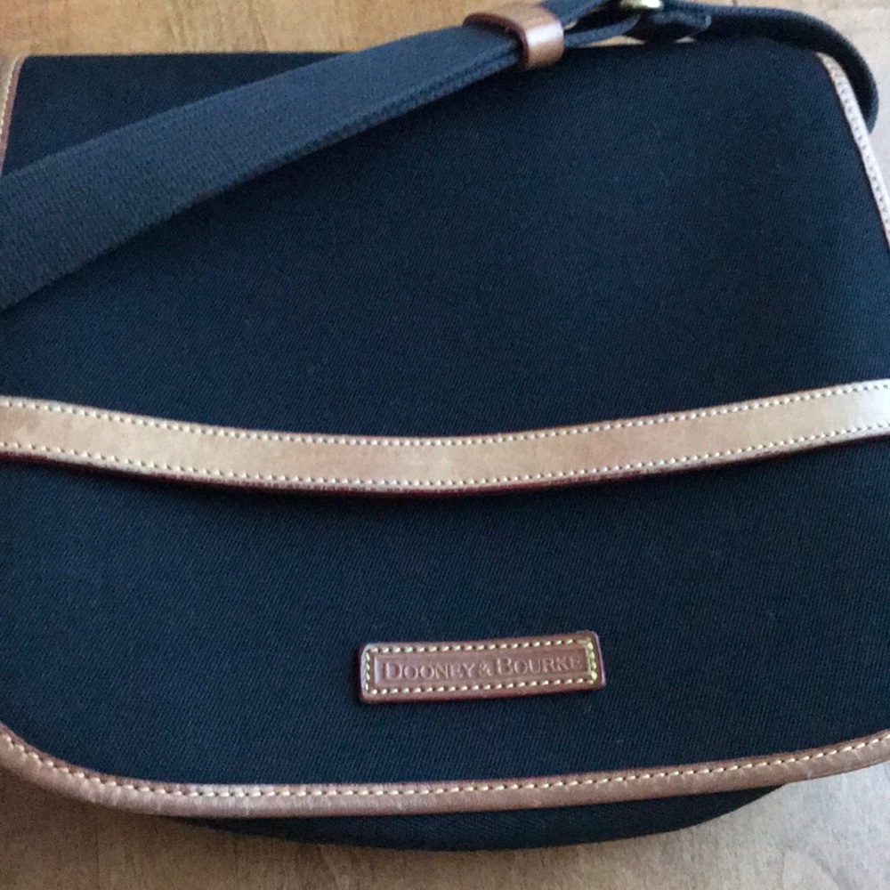 Vintage Dooney and Bourke bag